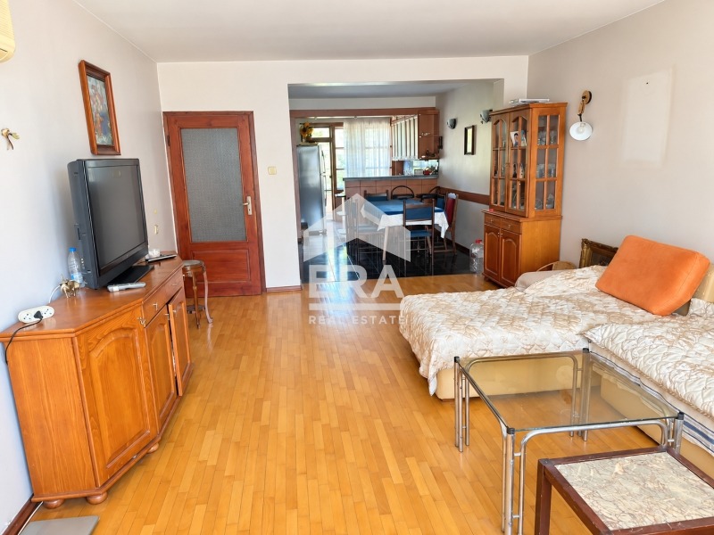 Продава 3-СТАЕН, гр. Хасково, Любен Каравелов, снимка 2 - Апартаменти - 56015693