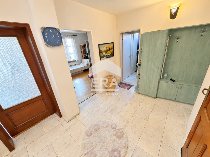 Продава 3-СТАЕН, гр. Хасково, Любен Каравелов, снимка 5 - Апартаменти - 56015693