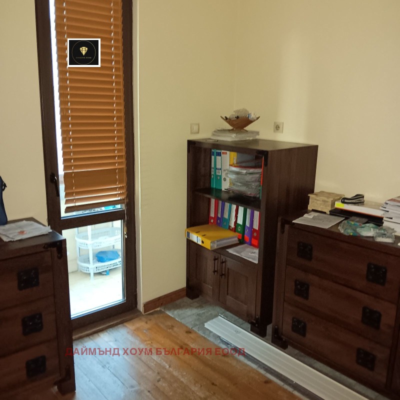 Продава ЕТАЖ ОТ КЪЩА, гр. Пловдив, Мараша, снимка 5 - Етаж от къща - 52490981