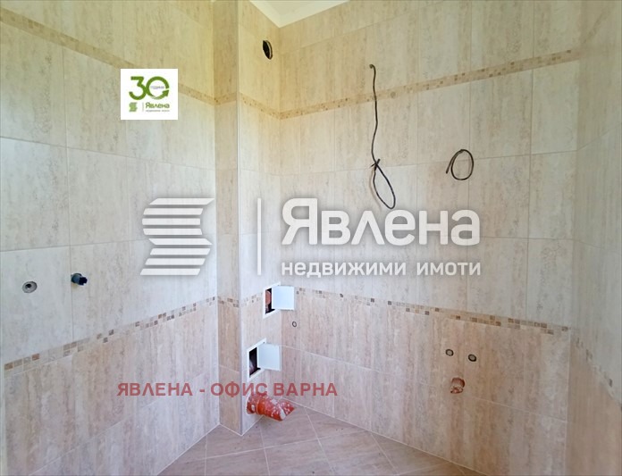 Продава КЪЩА, гр. Варна, м-т Ракитника, снимка 11 - Къщи - 47540419