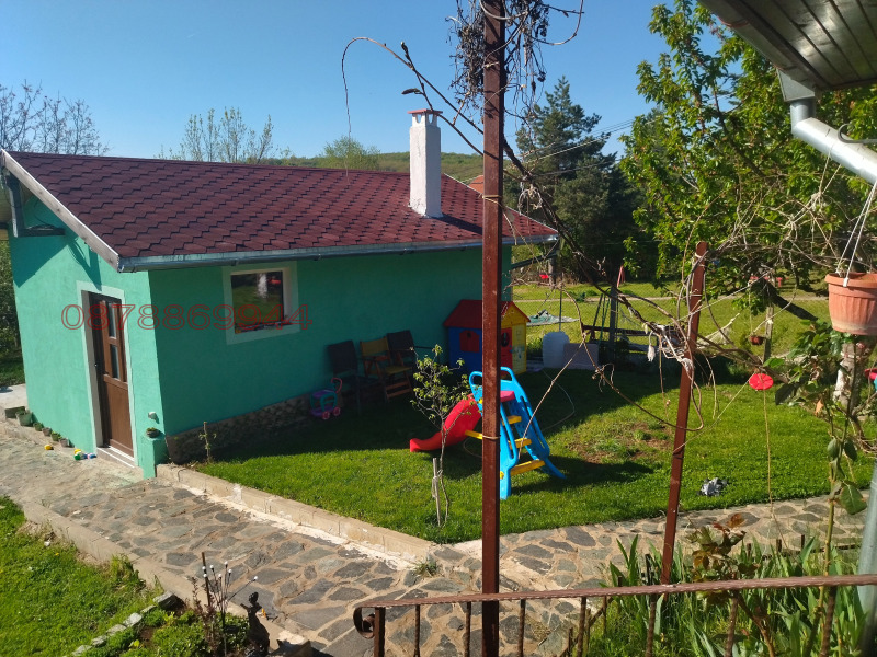 Na prodej  Dům oblast Sofia , Kostinbrod , 120 m2 | 49551362 - obraz [3]