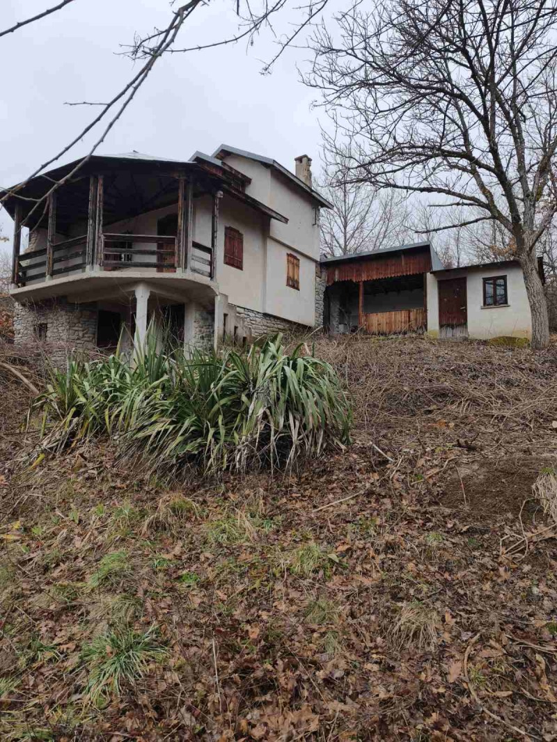 Продава ВИЛА, с. Врабево, област Ловеч