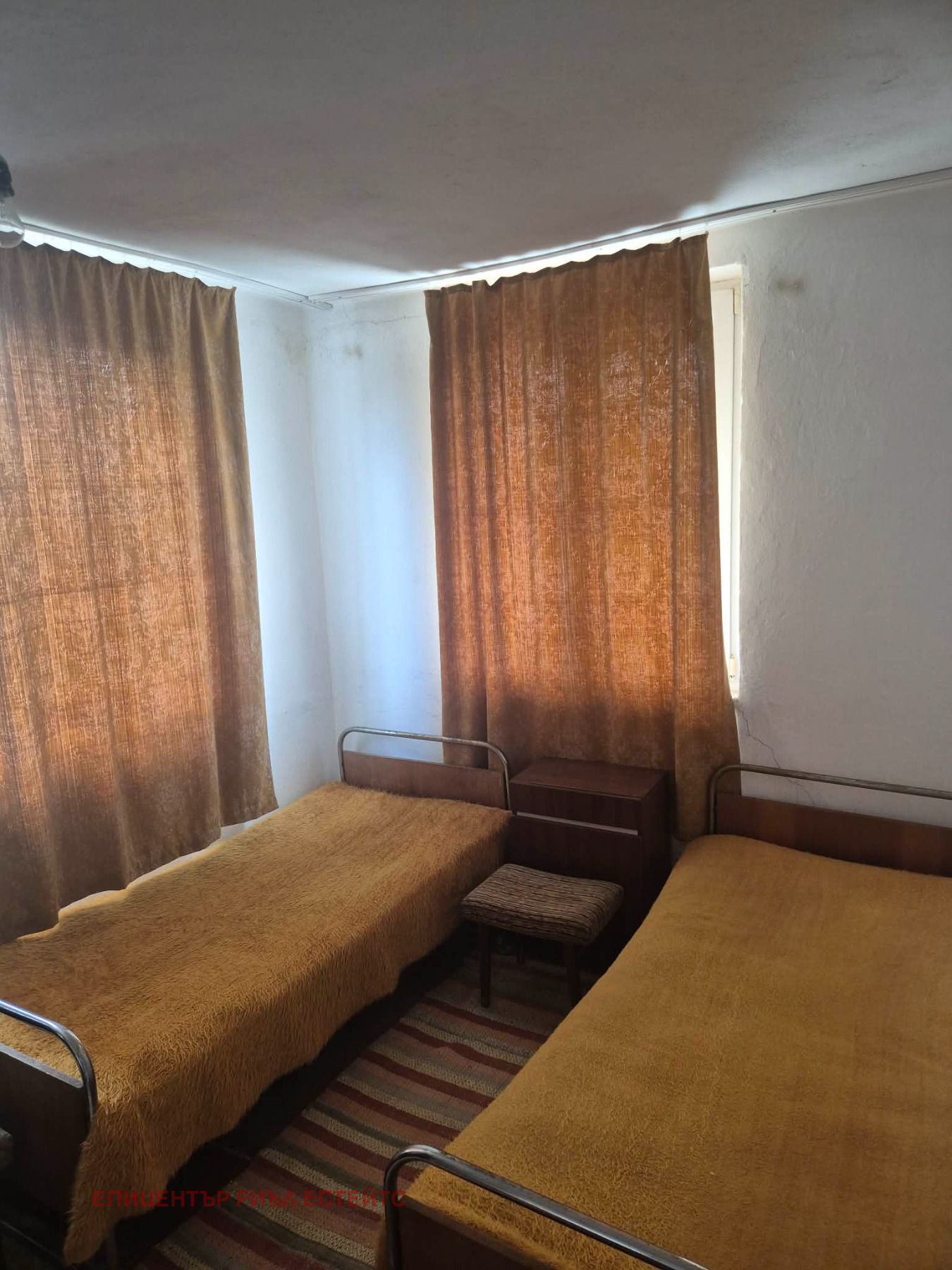 Продава КЪЩА, с. Прибой, област Перник, снимка 7 - Къщи - 53821471