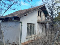 Продава ВИЛА, град Монтана, в.з. Запад • 30000 лв. / 15338.76 € • 63071077 2