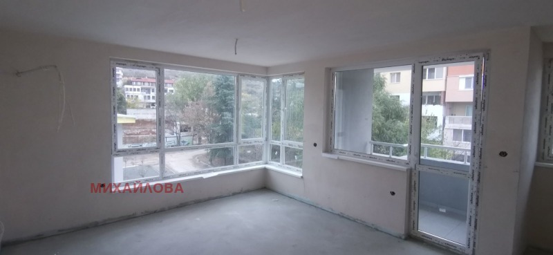 Продава 2-СТАЕН в град Стара Загора, Железник - център - 80 кв.м / 99 000 € » 193 627.17 лв., МИХАЙЛОВА