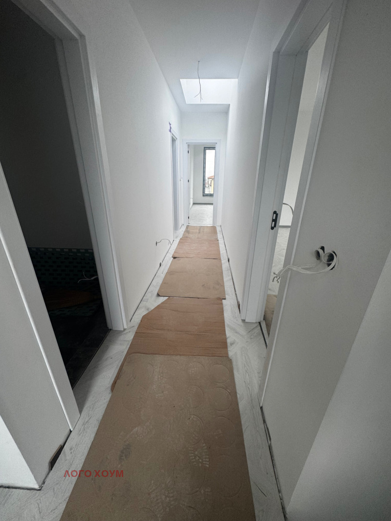 Продава КЪЩА в град Варна, м-т Боровец - юг - 170 кв.м / 337 000 € » 659 114.71 лв., ЛОГО ХОУМ
