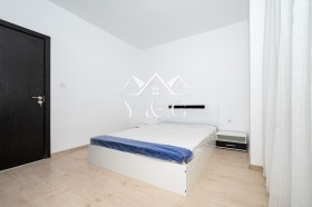 2 Schlafzimmer Ostromila, Plowdiw 8