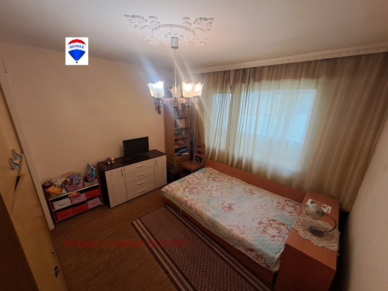 Na sprzedaż  1 sypialnia Ruse , Czarodejka - Jug , 61 mkw | 12431290 - obraz [7]