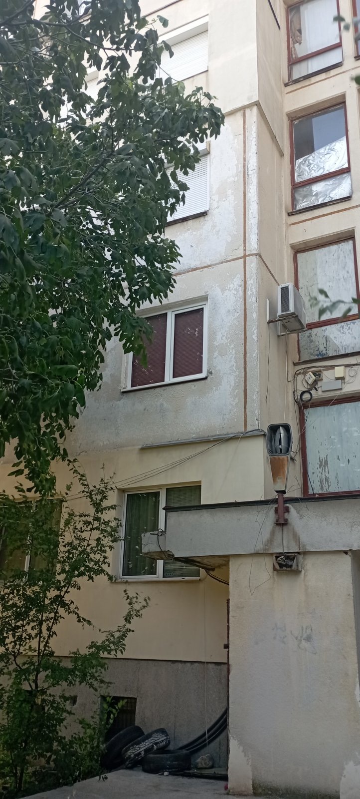 Продава  3-стаен град Пловдив , Тракия , 90 кв.м | 11581812