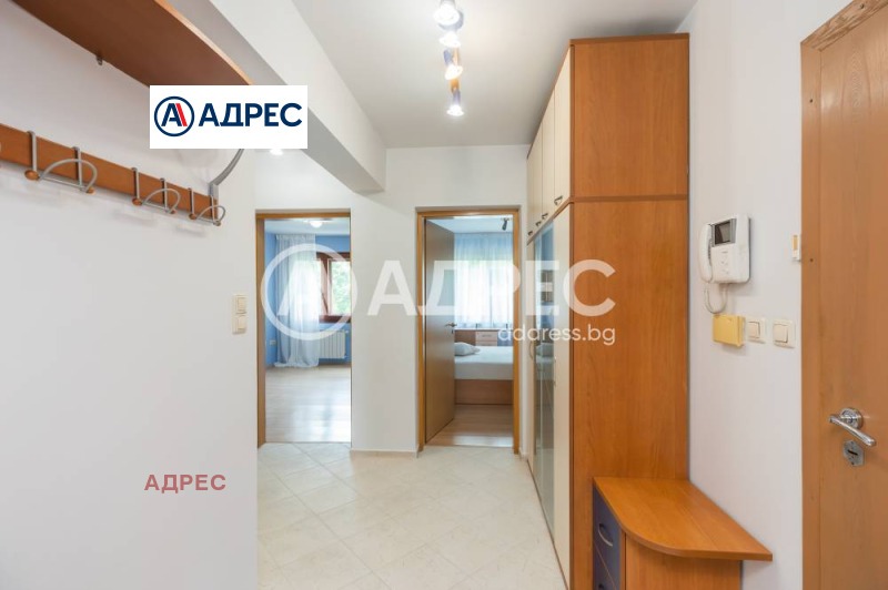 Продава 3-СТАЕН, гр. Варна, Център, снимка 9 - Апартаменти - 53018300