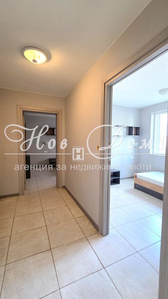 Продава 4-СТАЕН, гр. София, Лагера, снимка 3 - Апартаменти - 53683447