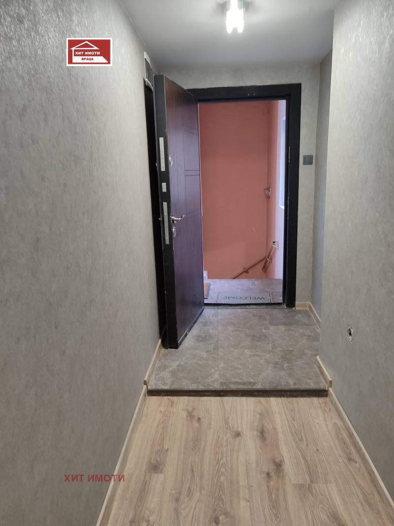 In vendita  Piano della casa Vratsa , Tsentar , 70 mq | 79183359 - Immagine [11]