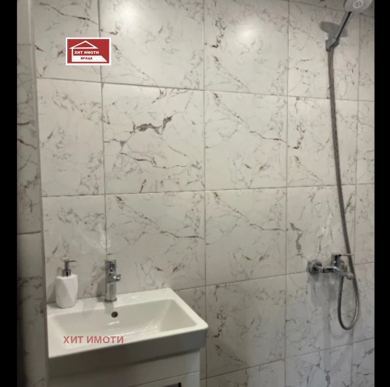 In vendita  Piano della casa Vratsa , Tsentar , 70 mq | 79183359 - Immagine [7]