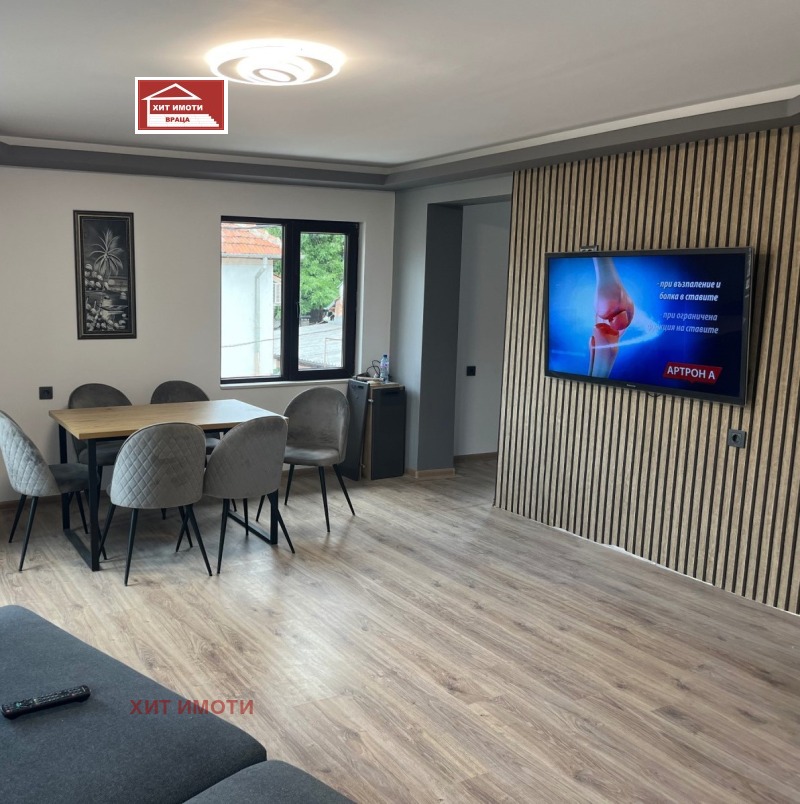In vendita  Piano della casa Vratsa , Tsentar , 70 mq | 79183359 - Immagine [3]