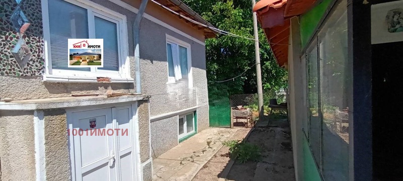 Продава КЪЩА, с. Захари Стояново, област Добрич, снимка 11 - Къщи - 47493843