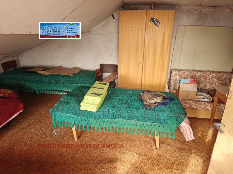 Продава КЪЩА, с. Поцърненци, област Перник, снимка 14 - Къщи - 52633766