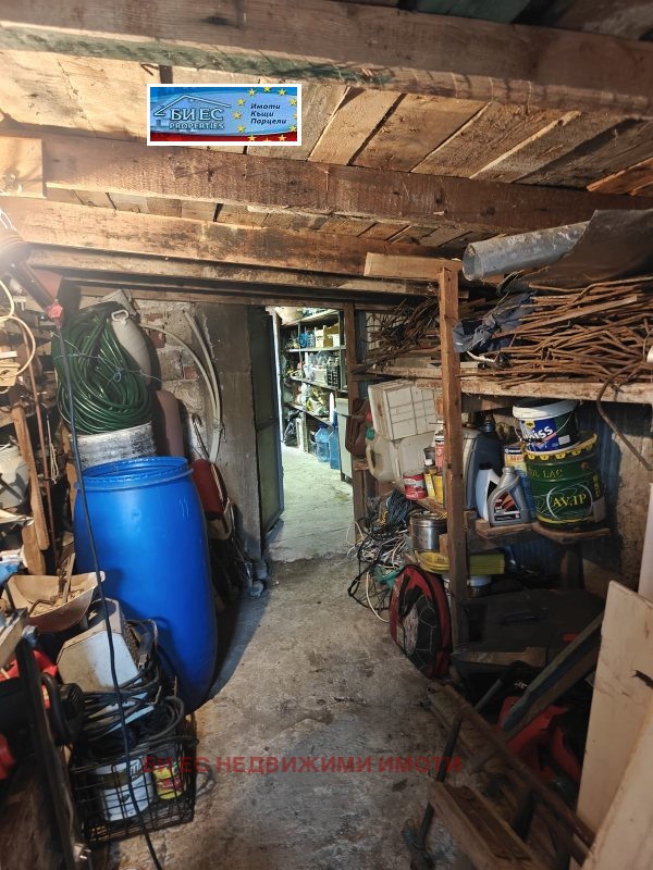 Продава КЪЩА, с. Поцърненци, област Перник, снимка 7 - Къщи - 52633766