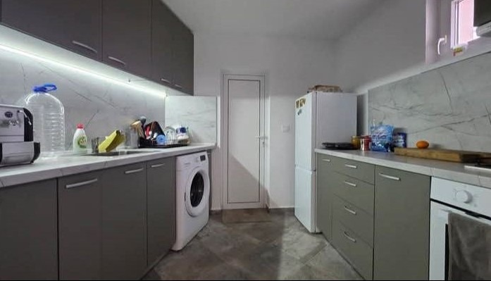 Продава КЪЩА, с. Брестовица, област Пловдив