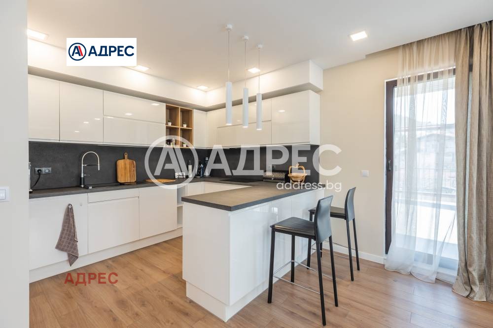 Продава МНОГОСТАЕН, гр. Варна, Бриз