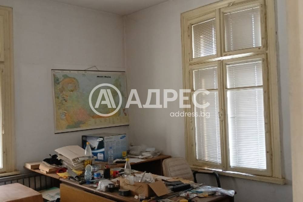 Продава ЕТАЖ ОТ КЪЩА, гр. Пловдив, Център, снимка 3 - Етаж от къща - 55612281