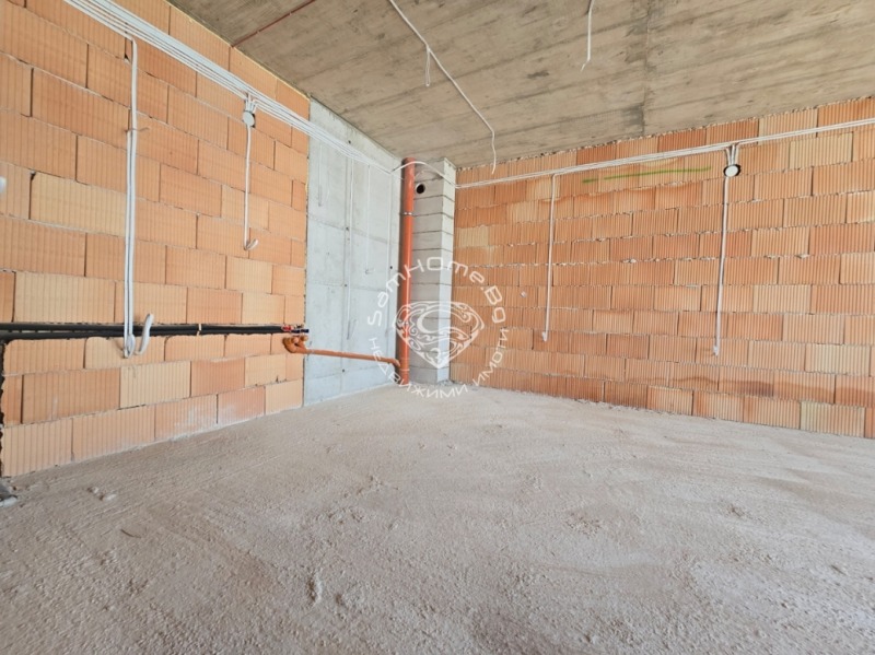 Продава 2-СТАЕН в град Варна, Кайсиева градина - 64 кв.м / 79 900 € » 156 270.82 лв., САМ ХОУМ