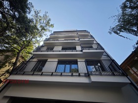 2 dormitoare Țentâr, Sofia
