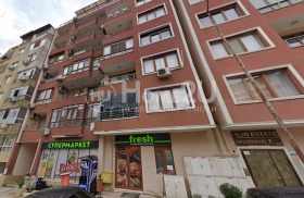 Магазин Възраждане 3, Варна