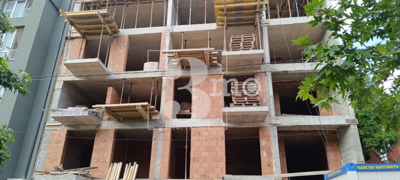 Till salu  2 sovrum Sofia , Bakston , 124 kvm | 40912054