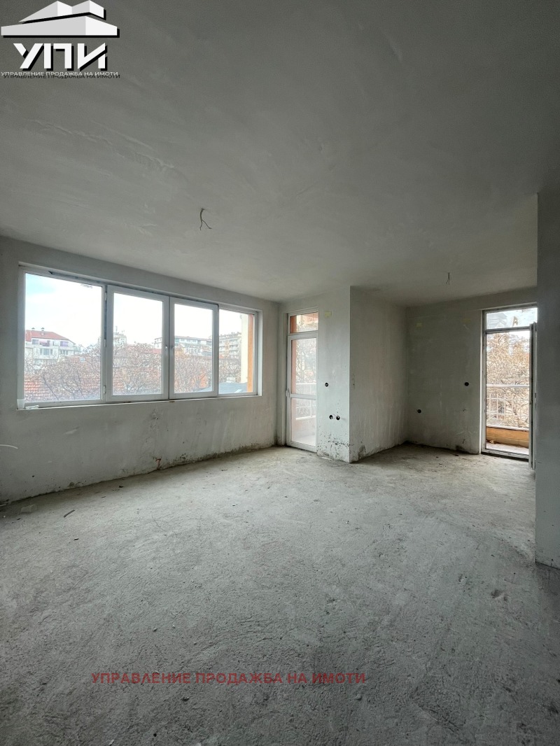 Продава 3-СТАЕН, гр. София, Банишора