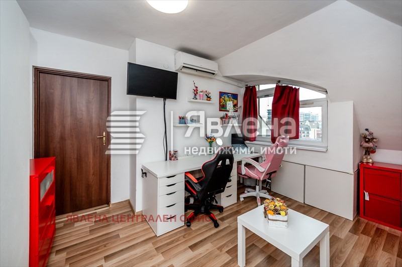 Продава 3-СТАЕН, гр. София, Оборище, снимка 14 - Апартаменти - 54198284