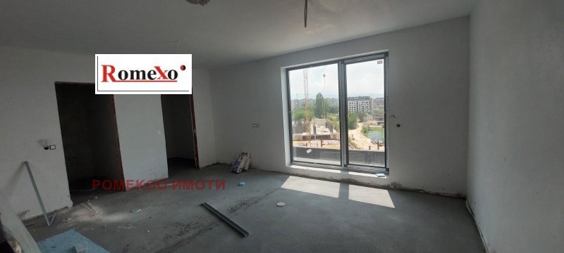 For Sale  3 bedroom Plovdiv , Hristo Smirnenski , 192 sq.m | 21663469 - image [2]