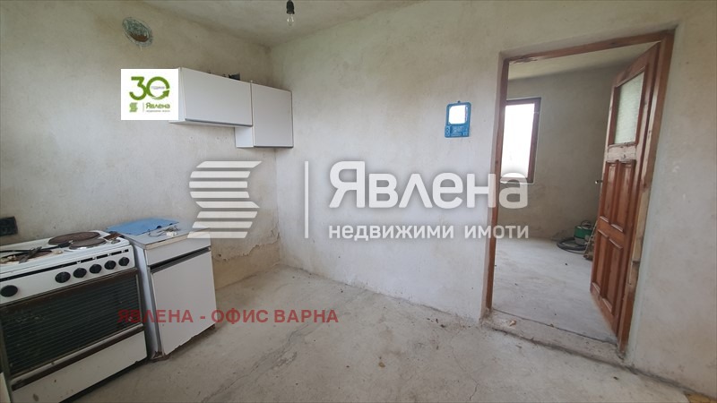 Продава КЪЩА, гр. Варна, м-т Перчемлията, снимка 9 - Къщи - 52998677