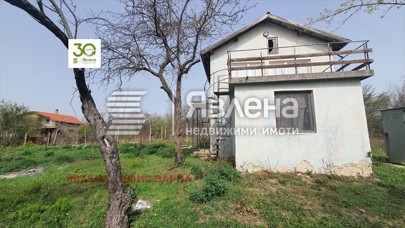 Продава КЪЩА, гр. Варна, м-т Перчемлията, снимка 10 - Къщи - 52998677