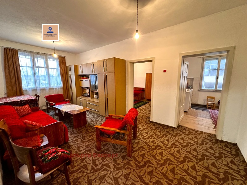 Продава КЪЩА, гр. Разлог, област Благоевград