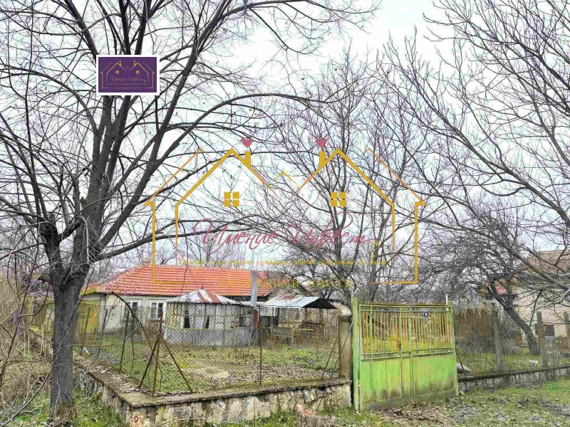 Продава КЪЩА, с. Червена вода, област Русе, снимка 3 - Къщи - 53309628