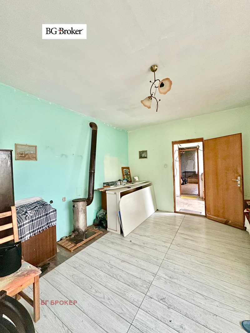 Продава КЪЩА, с. Лесново, област София област, снимка 4 - Къщи - 53589453