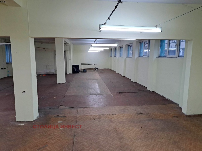 Продава ПРОМ. ПОМЕЩЕНИЕ, гр. Русе, Широк център, снимка 4 - Производствени сгради - 52822700