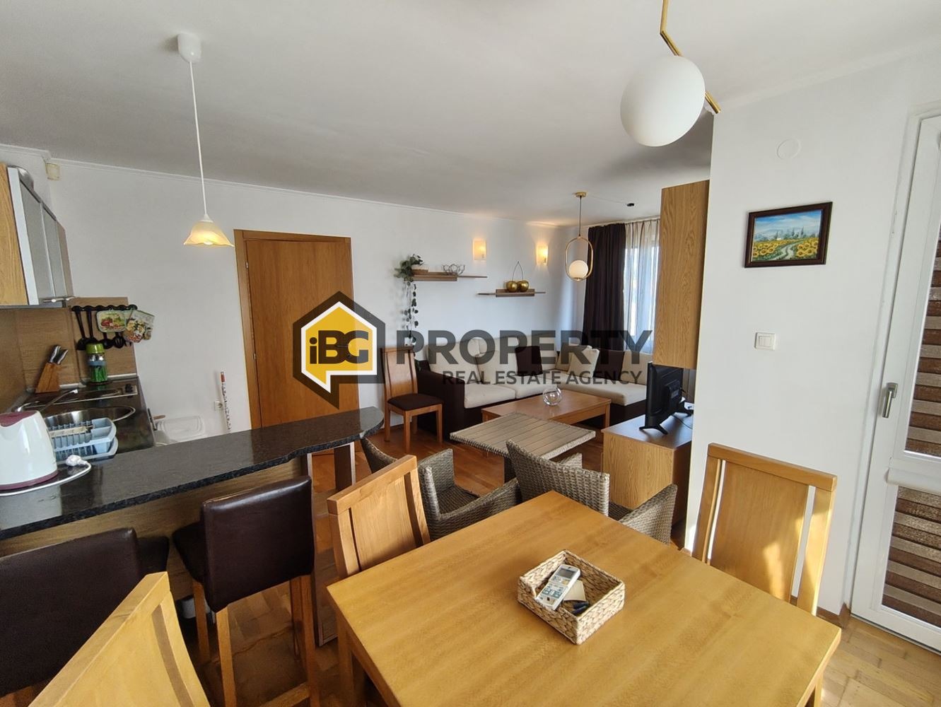 Продава 2-СТАЕН, гр. Бяла, област Варна, снимка 2 - Апартаменти - 53986342