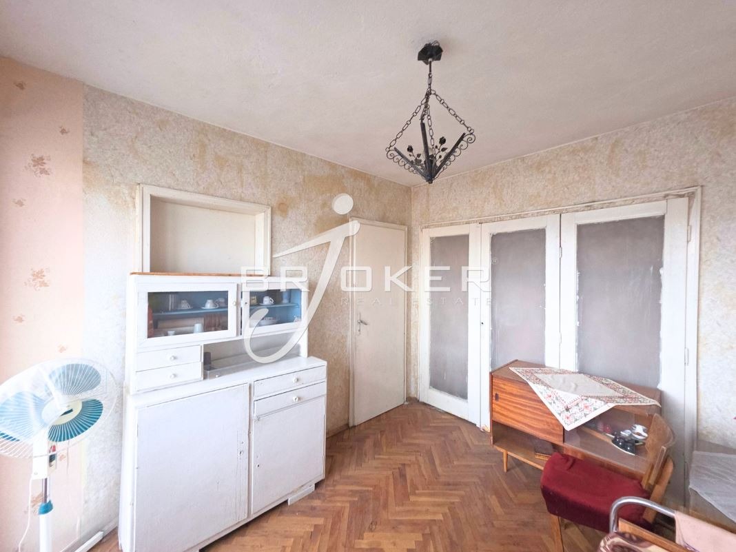 Продава 3-СТАЕН, гр. Кърджали, Студен кладенец, снимка 8 - Апартаменти - 53958074