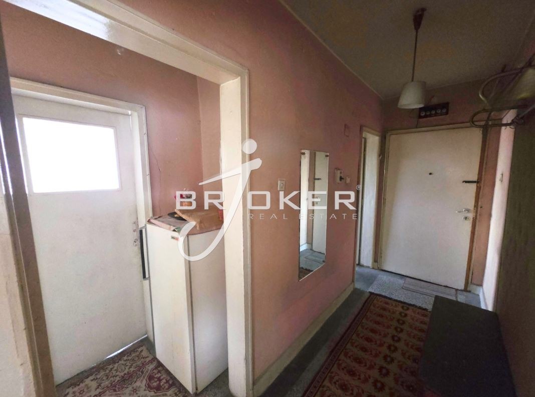 Продава 3-СТАЕН, гр. Кърджали, Студен кладенец, снимка 3 - Апартаменти - 53958074