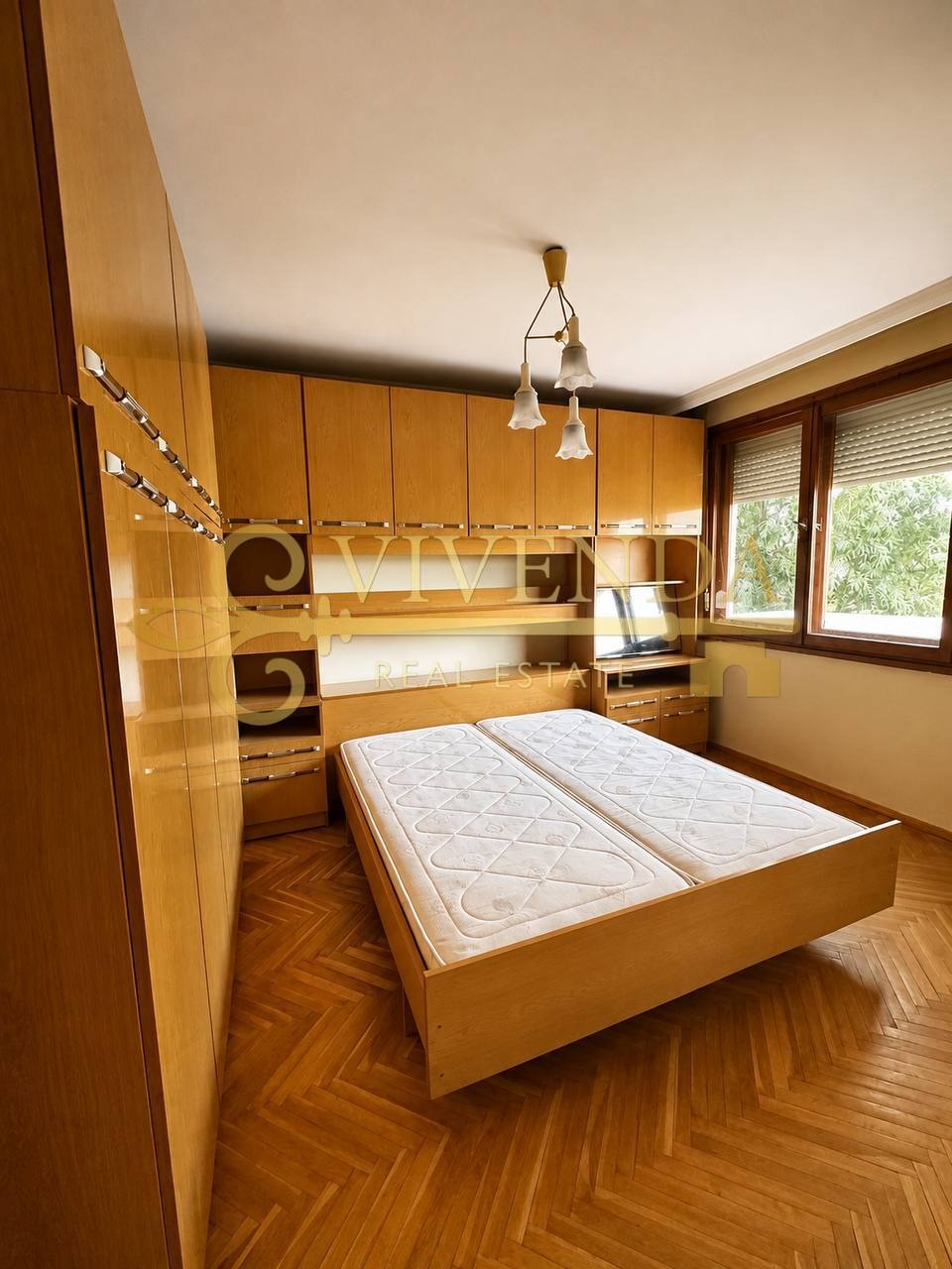 Продава 3-СТАЕН, гр. Плевен, 9-ти квартал