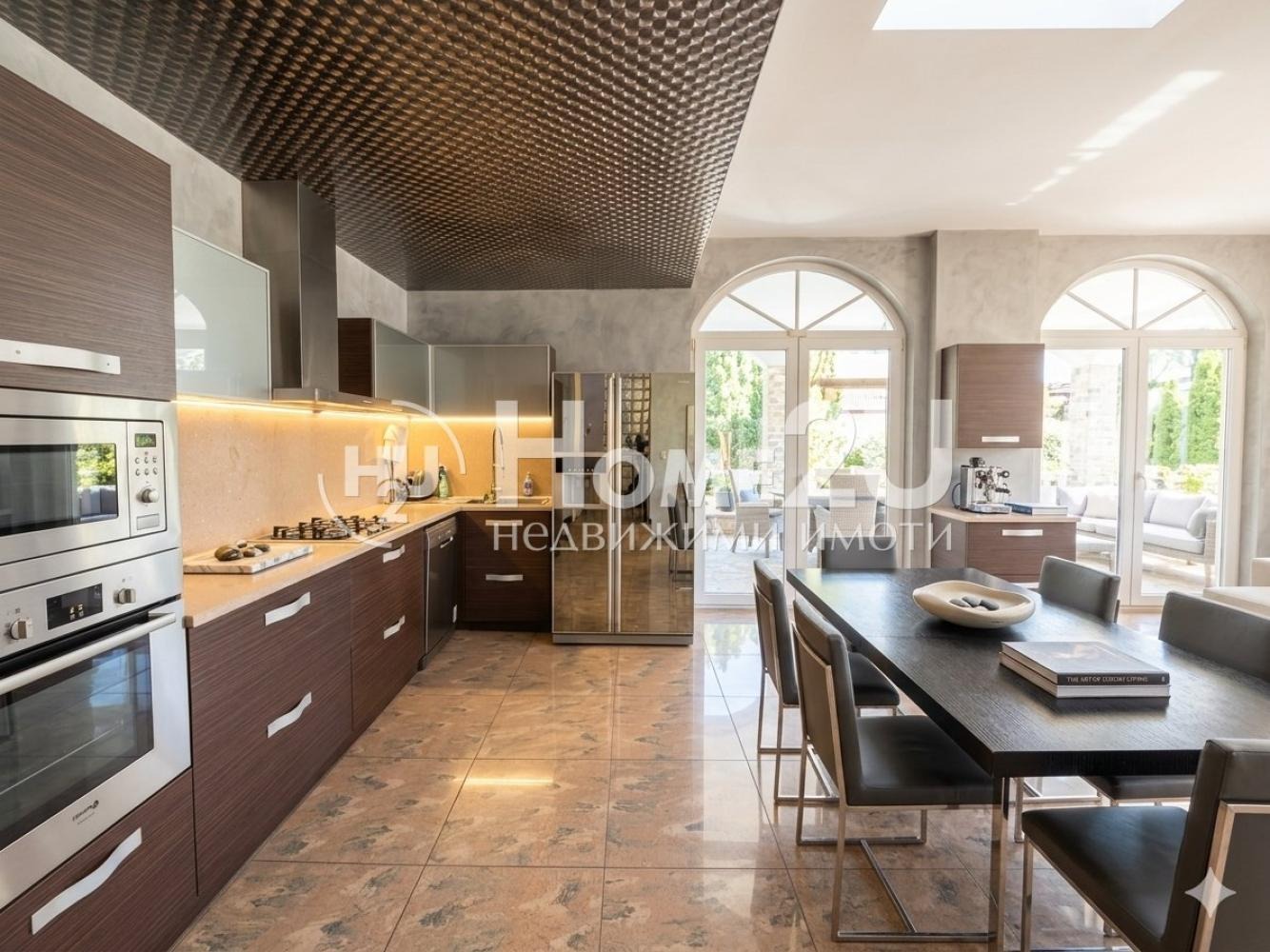 Продава КЪЩА, гр. Варна, м-т Долна Трака, снимка 2 - Къщи - 54146612