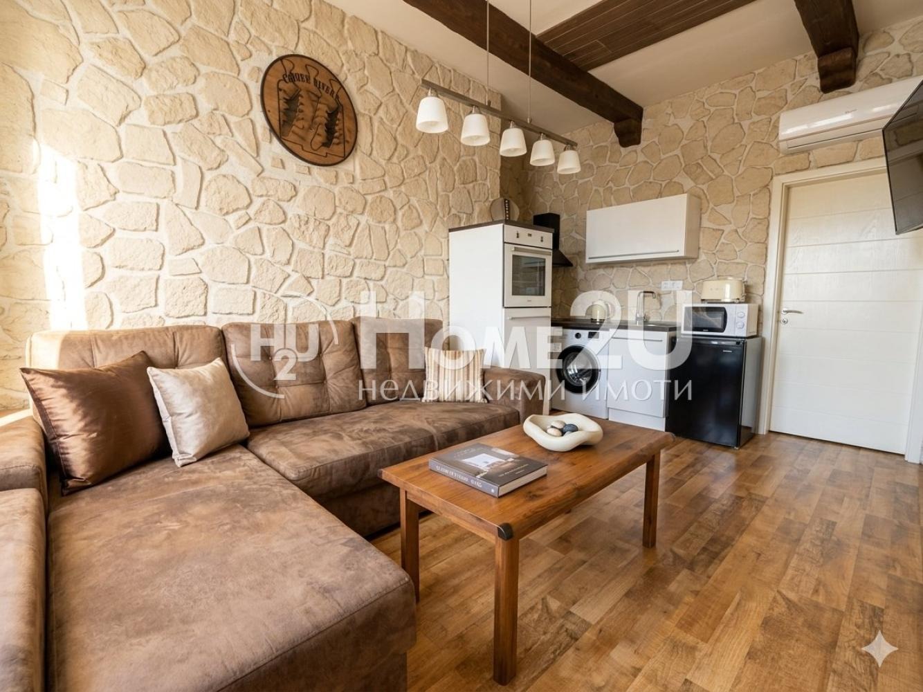 Продава КЪЩА, гр. Варна, м-т Долна Трака, снимка 2 - Къщи - 54146612