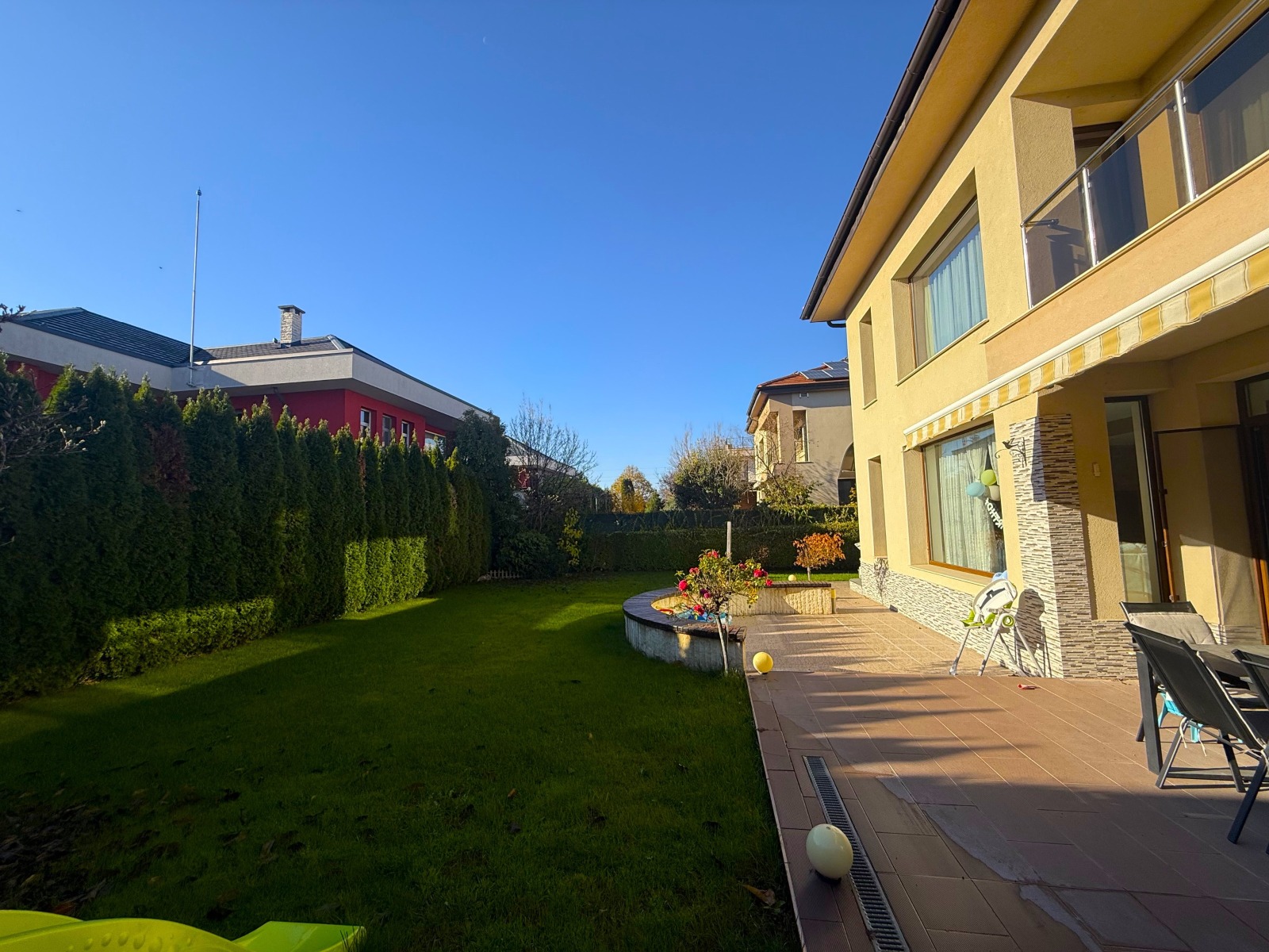 Продава КЪЩА, гр. Пловдив, Отдих и култура, снимка 3 - Къщи - 55292761