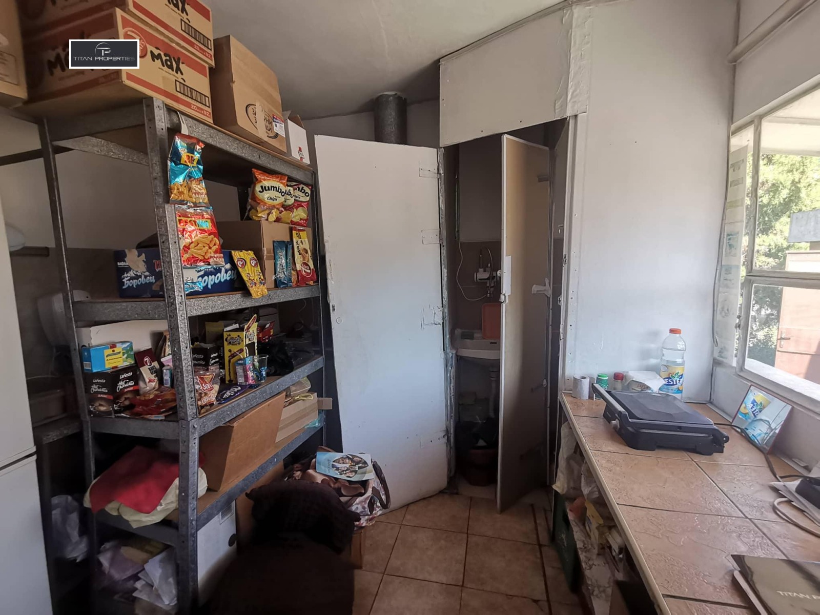 Продава МАГАЗИН, гр. Бургас, област Бургас, снимка 5 - Магазини - 53348548