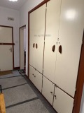 Продава МНОГОСТАЕН, град Стара Загора, Център • 149000 € / 291418.67 лв. • 48617721 7