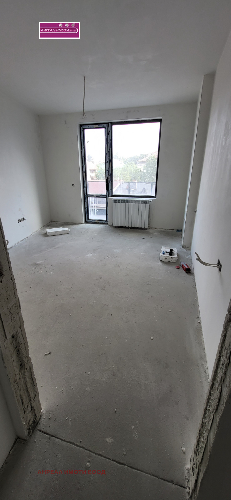 Na prodej  1 ložnice Sofia , Podujane , 65 m2 | 53931389 - obraz [2]