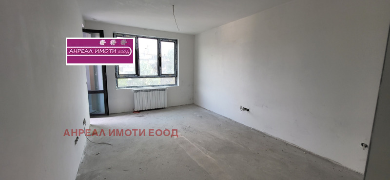 Na prodej  1 ložnice Sofia , Podujane , 65 m2 | 53931389 - obraz [5]