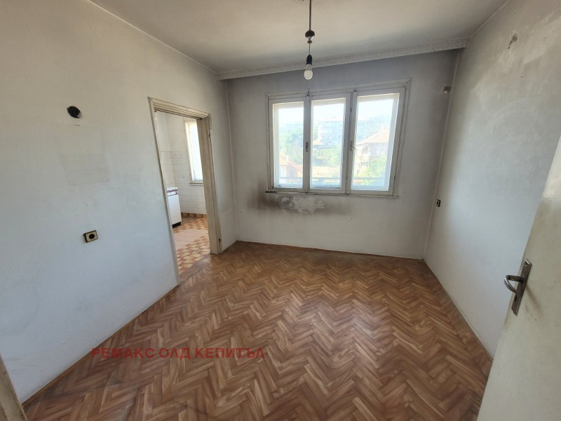 Продава  3-стаен област Велико Търново , гр. Дебелец , 130 кв.м | 59055810 - изображение [8]