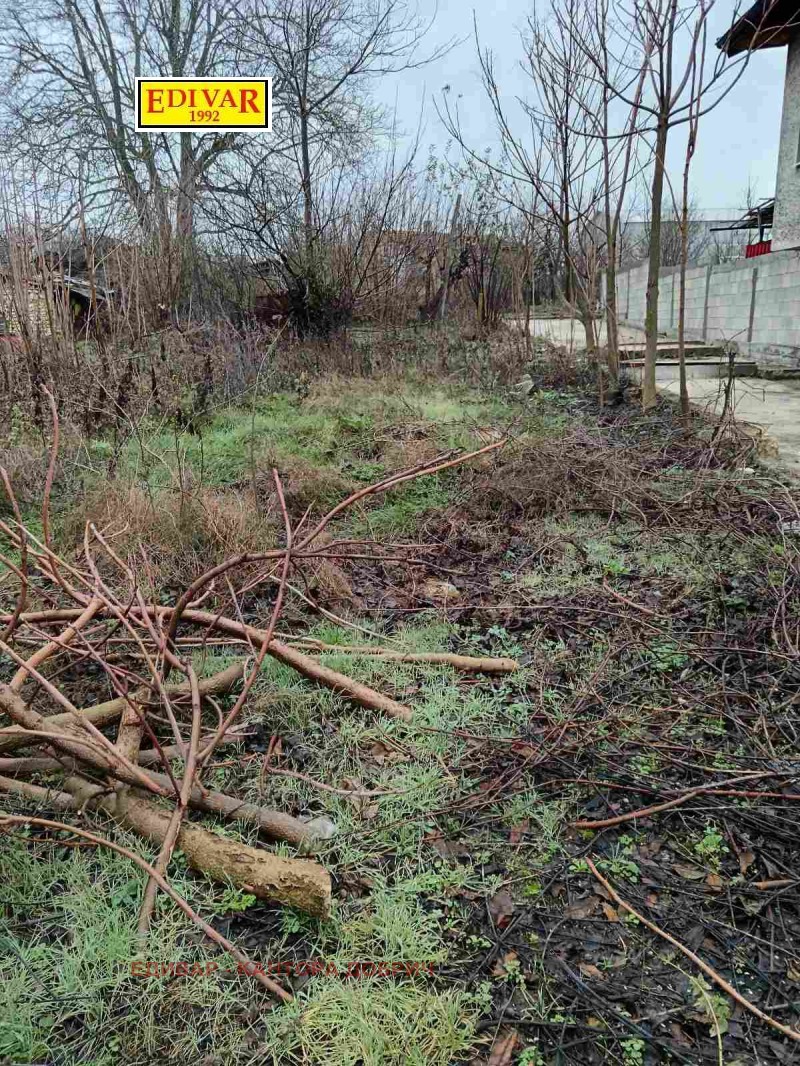 Продава КЪЩА, с. Ловчанци, област Добрич, снимка 2 - Къщи - 52718477